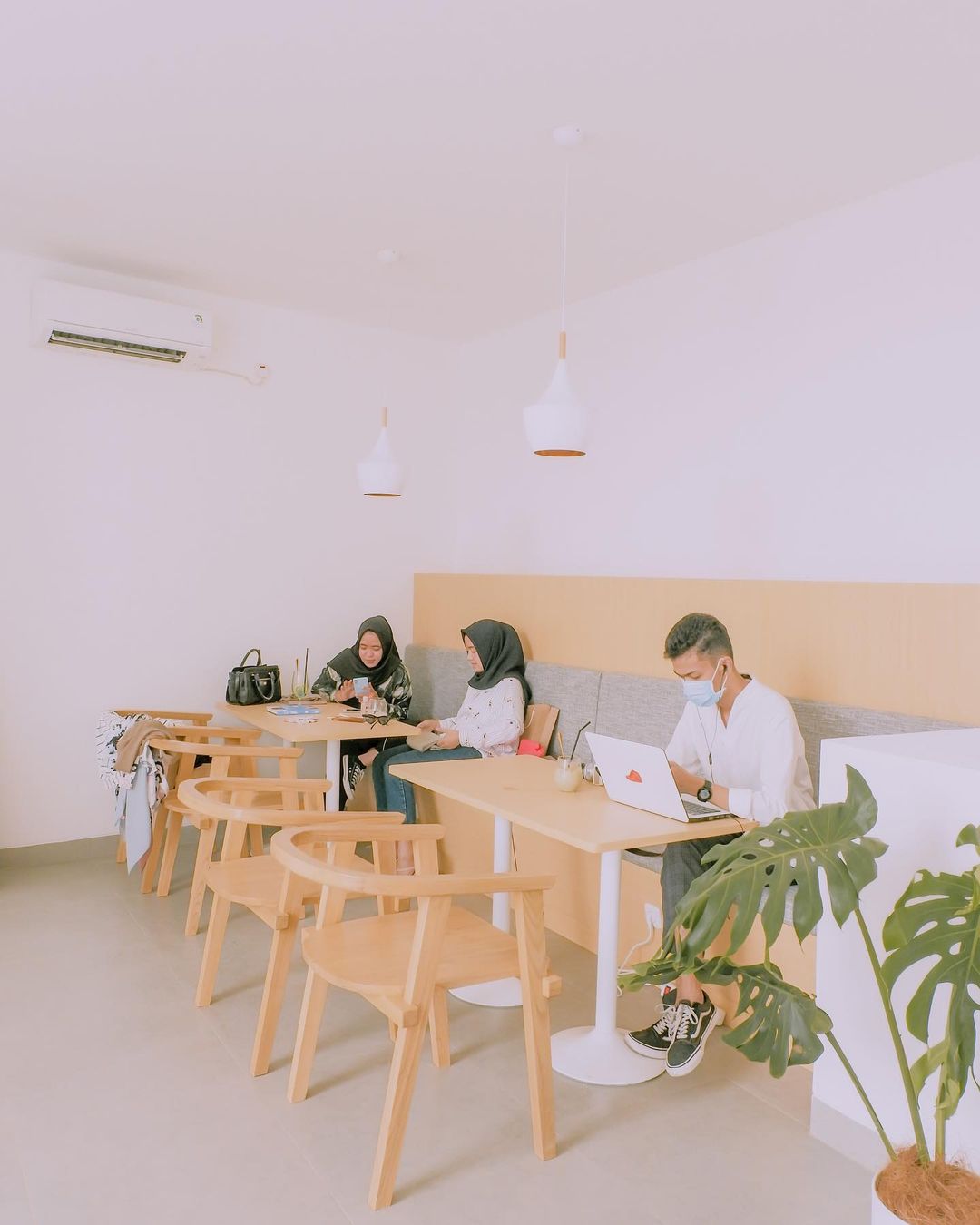 Nomi Coffee