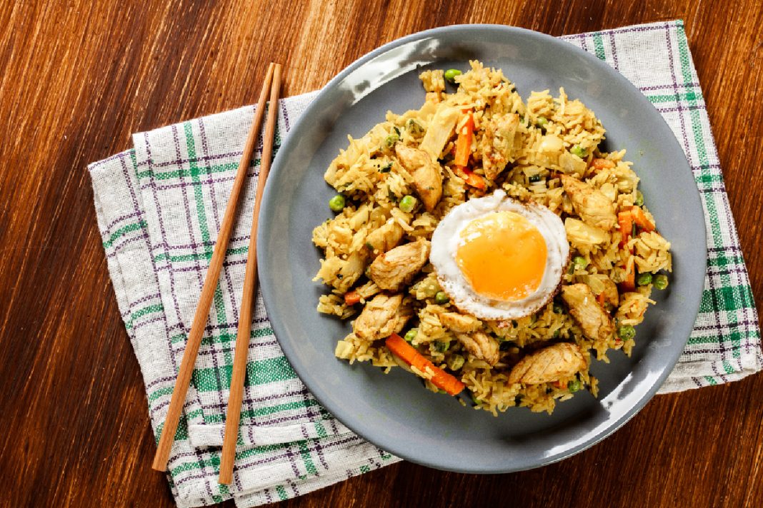 Resep Nasi Goreng Ayam Enak, Gampang Buat di Rumah - Kooliner