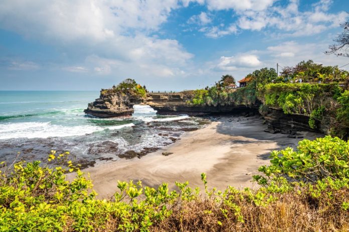 Tanah Lot Temple Bali