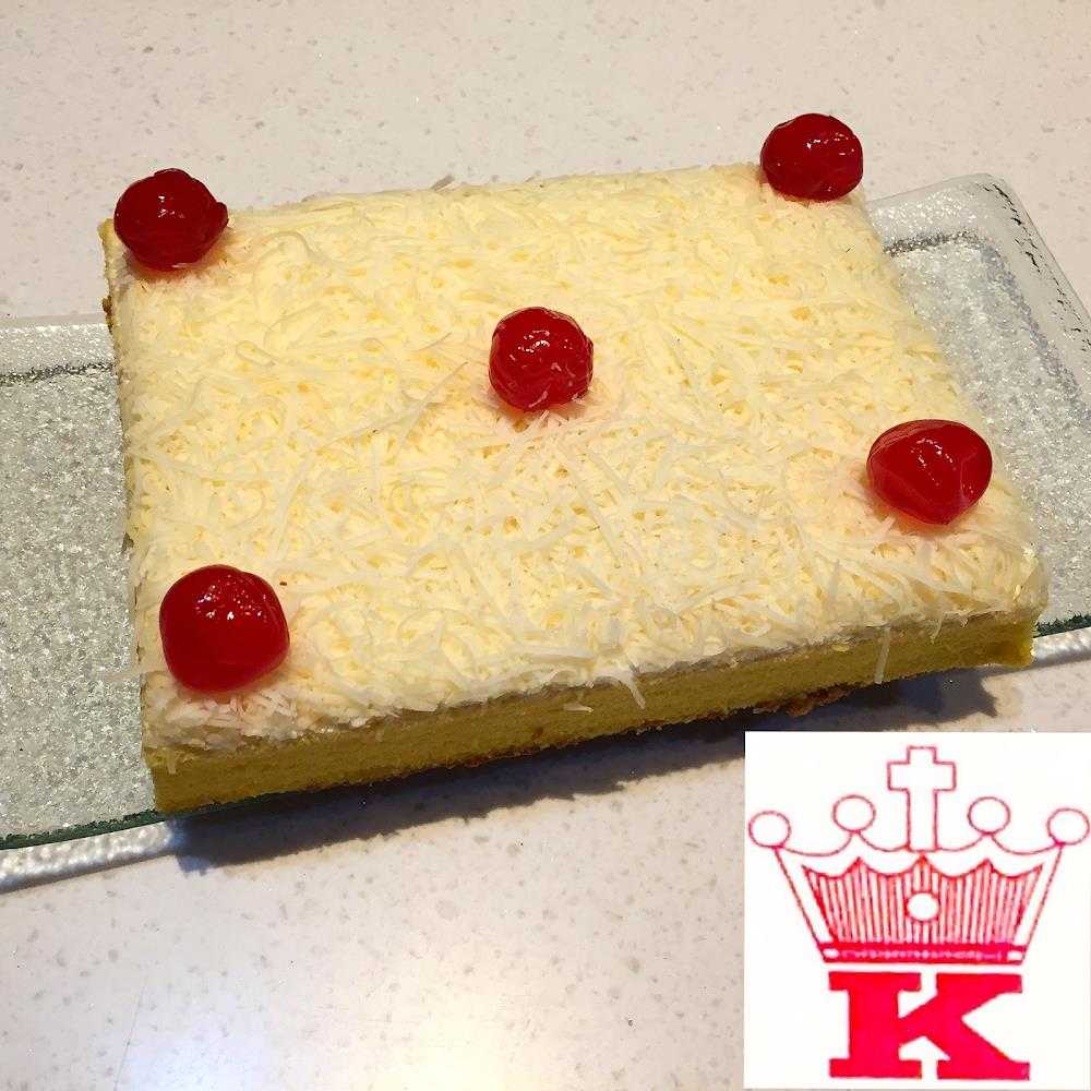 Kuliner King's Cake & Bakery