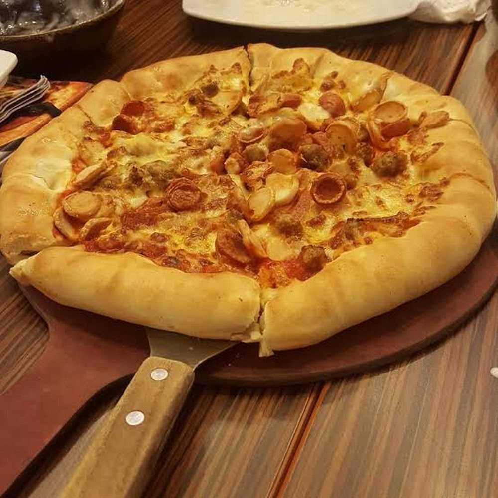 Kuliner Pizza Hut Restoran - Bintaro Jaya Xchange