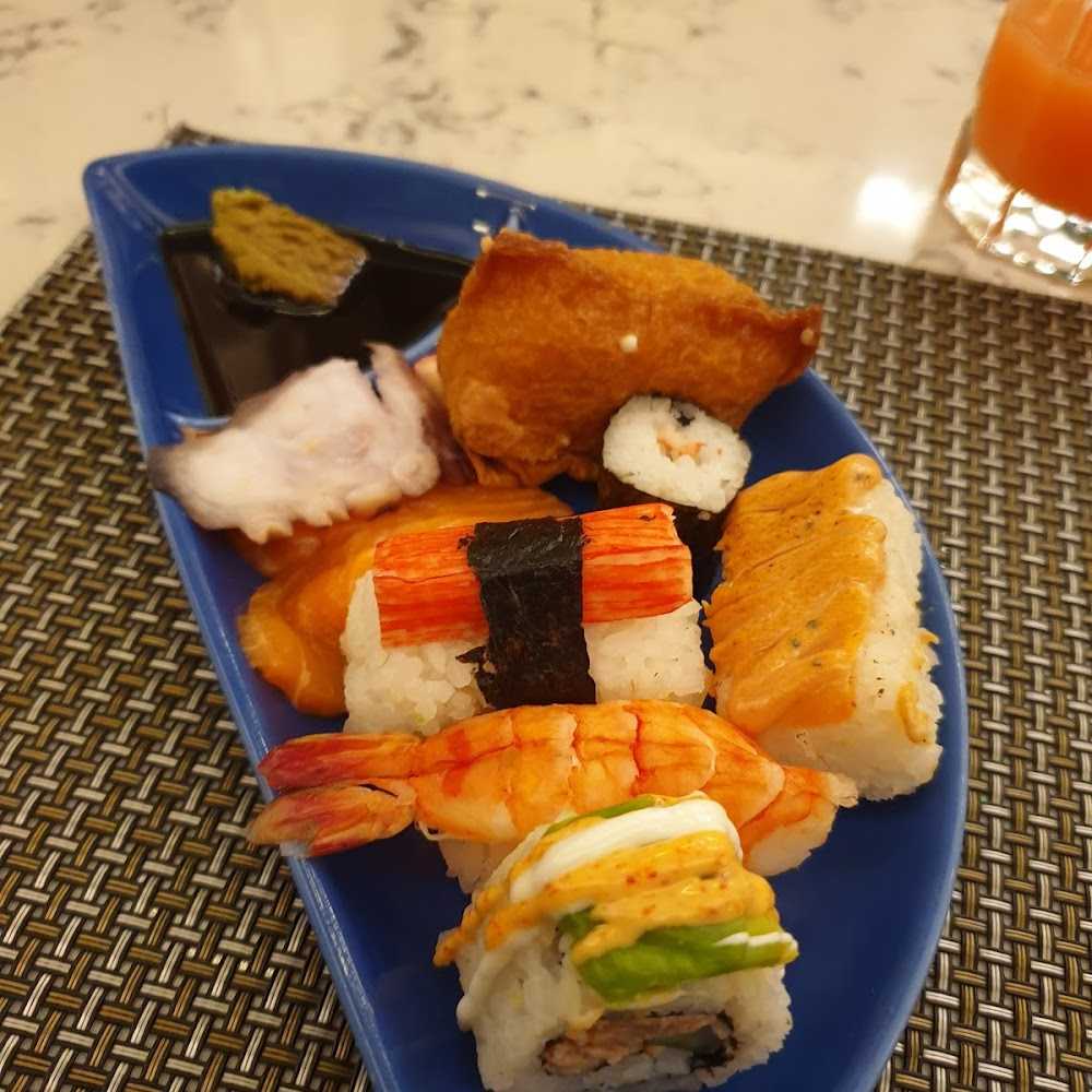 Kuliner Housaku sushi
