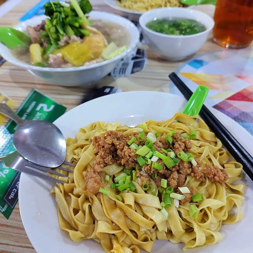 Kuliner Bakmi Babi Aloi Palembang