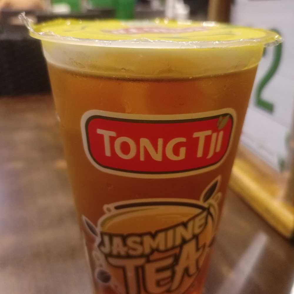 Kuliner Tong Tji Tea House