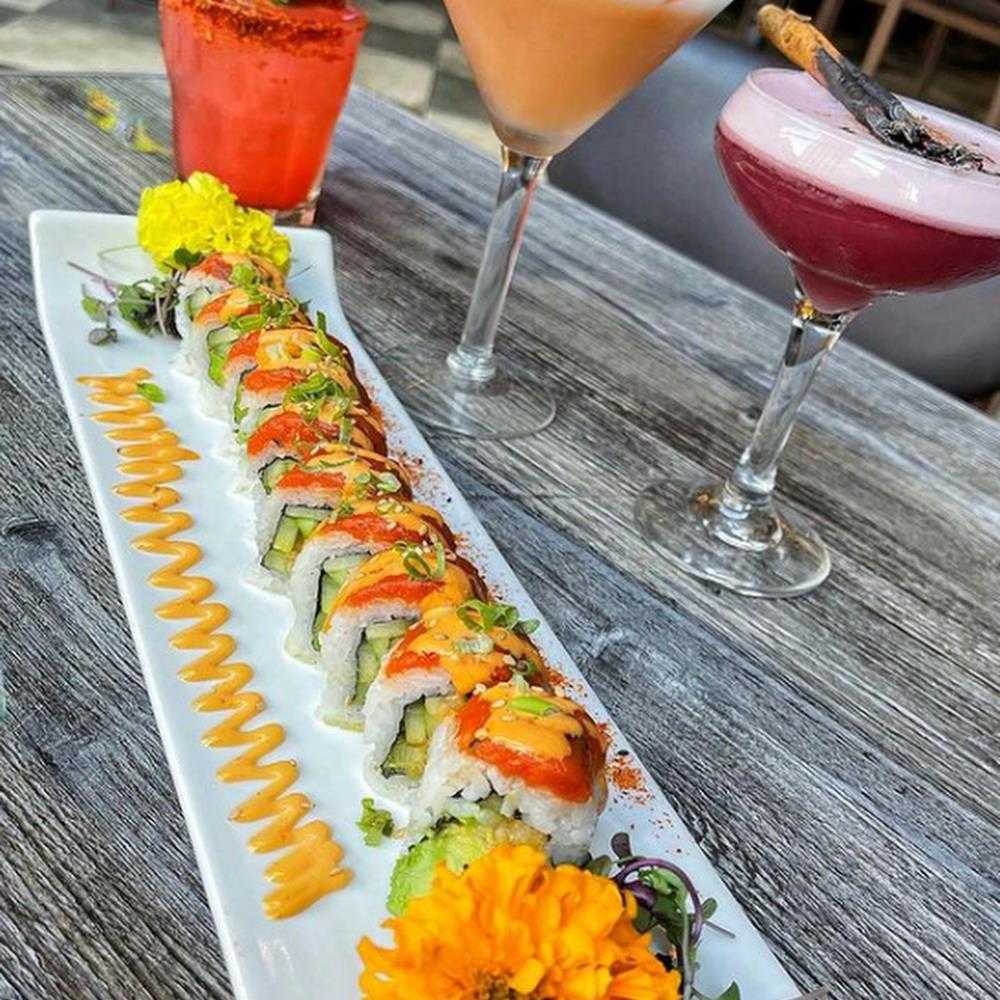 Kuliner Mikaza Sushi and Lounge